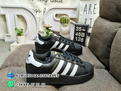 Adidas Superstar