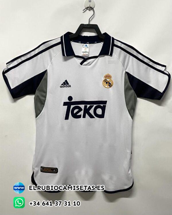 Real Madrid 2000 / 2001. Versión retro