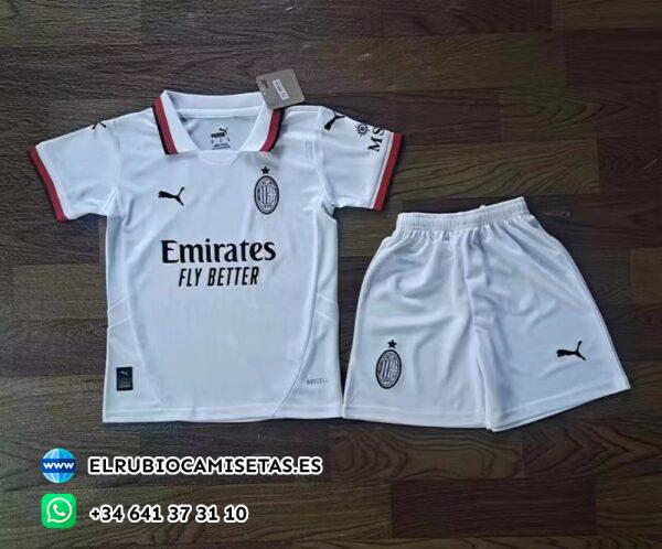 AC Milán 2024 / 2025. Conjunto niño