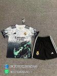 Real Madrid 2025 / 2026. Conjunto niño