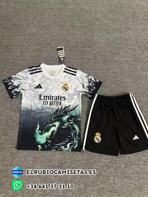 Real Madrid 2025 / 2026. Conjunto niño